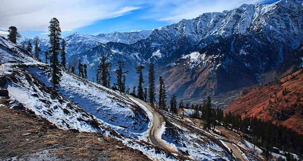 Why the Manali–Shimla Package is Perfect for Families & Honeymooners